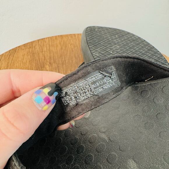 Vionic Tide Aloe Black Leather Thong Sandals Women’s Size 10 - Picture 6 of 7